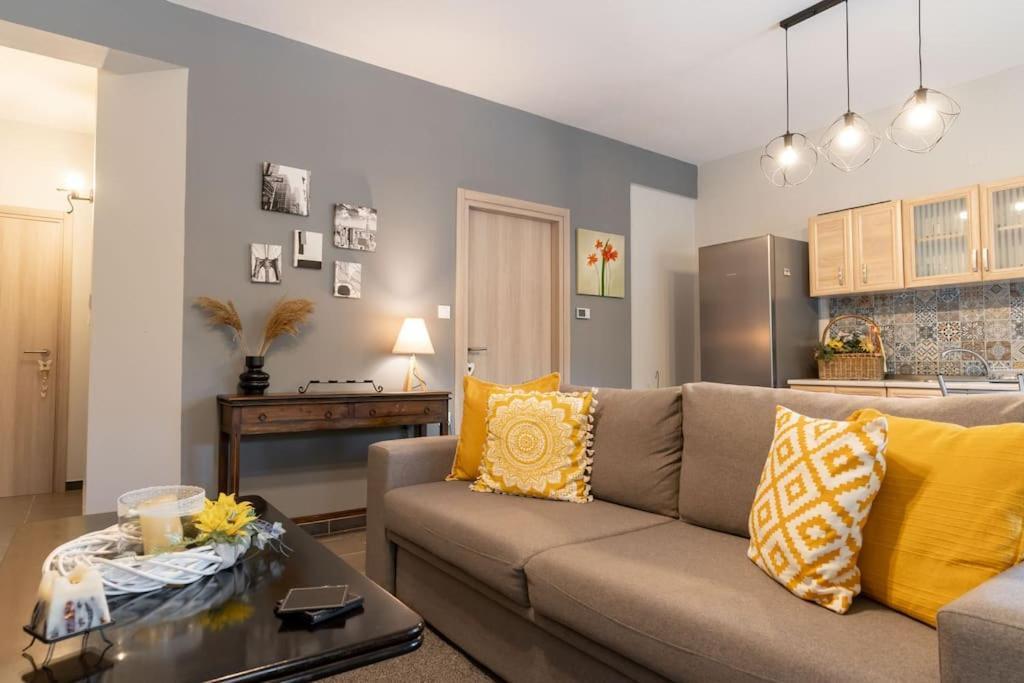 Elenis Cozy Apartment Larissa Buitenkant foto
