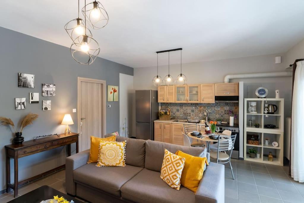 Elenis Cozy Apartment Larissa Buitenkant foto